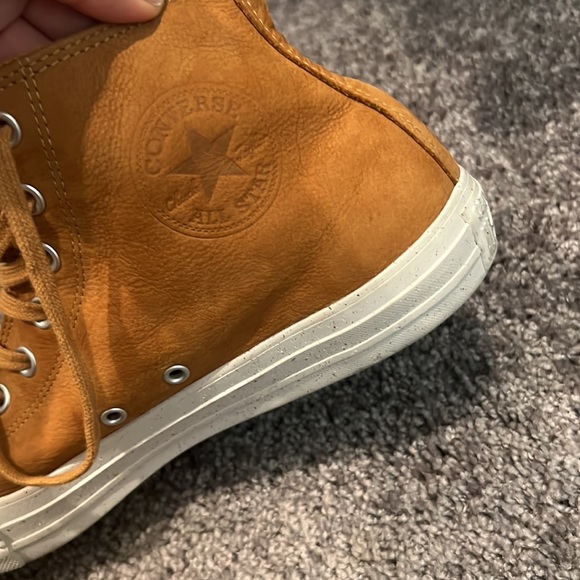 converse - Picture 3 of 5